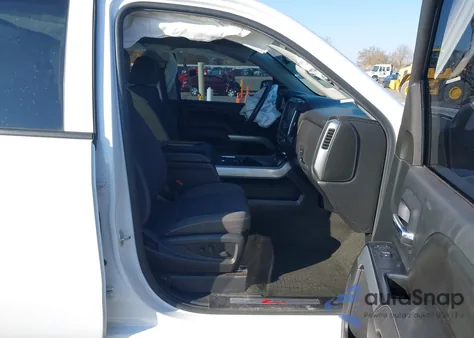 2017 Chevrolet Silverado 1500 1Lt/2Lt z USA, uszkodzony, nr VIN 1GCVKREC2HZ273276